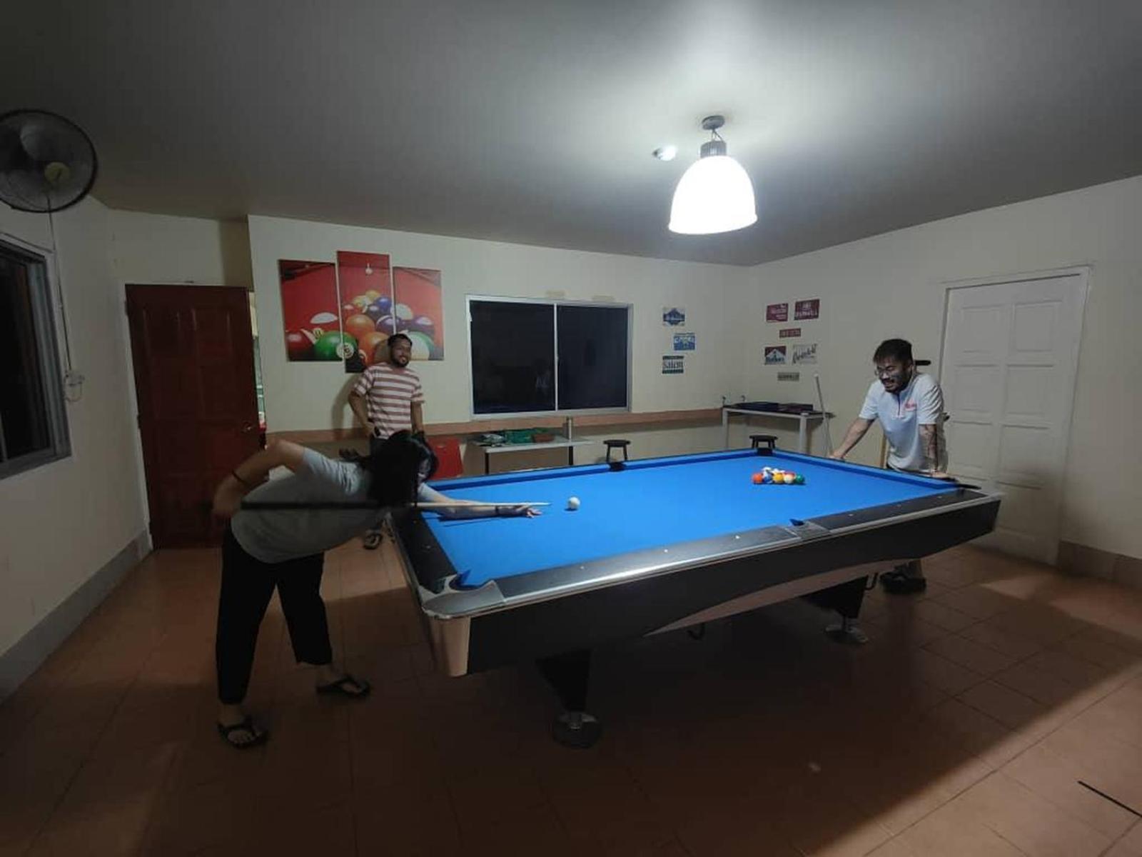 Putra Sentosa Retreat Camp, Sematan Hotel Bagian luar foto