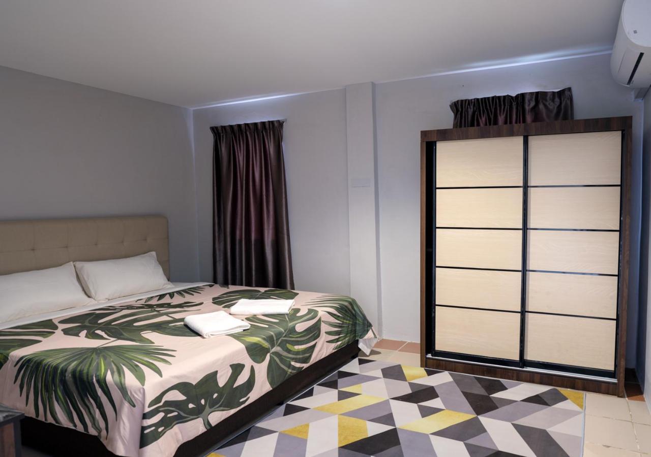 Putra Sentosa Retreat Camp, Sematan Hotel Ruang foto